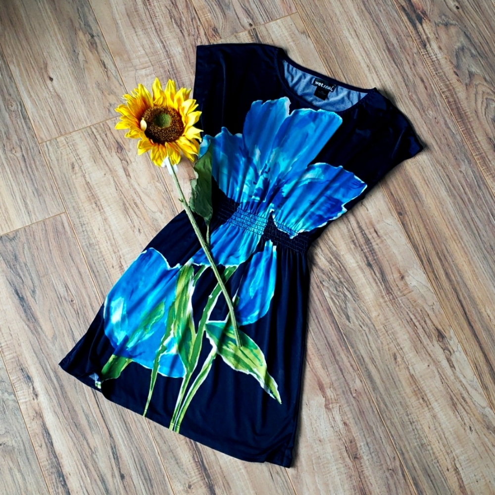 Floral dress size xs